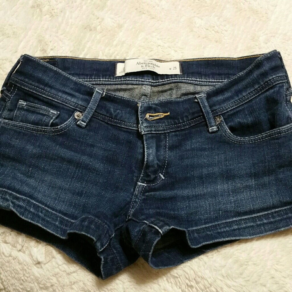 Abercrombie shorts size 0